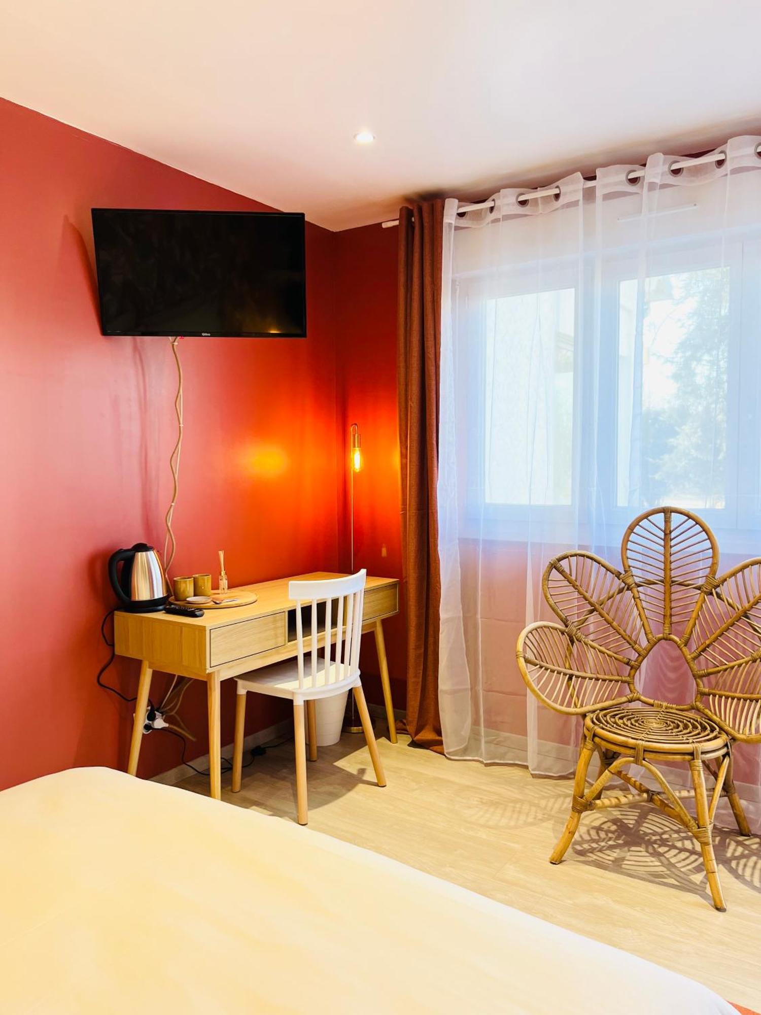 Motel Les Broussailles Mesves-sur-Loire Екстер'єр фото