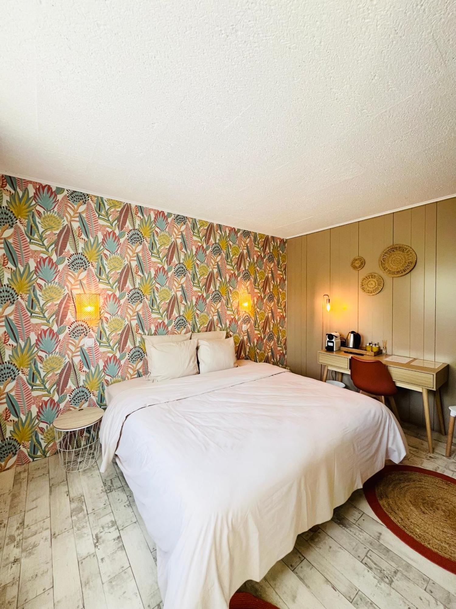Motel Les Broussailles Mesves-sur-Loire Екстер'єр фото