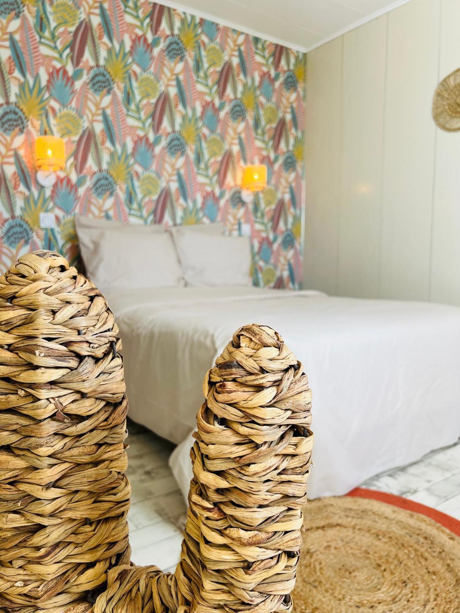 Motel Les Broussailles Mesves-sur-Loire Екстер'єр фото