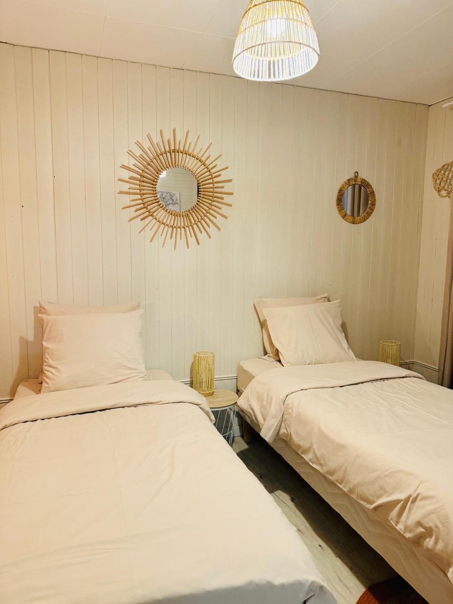 Motel Les Broussailles Mesves-sur-Loire Екстер'єр фото