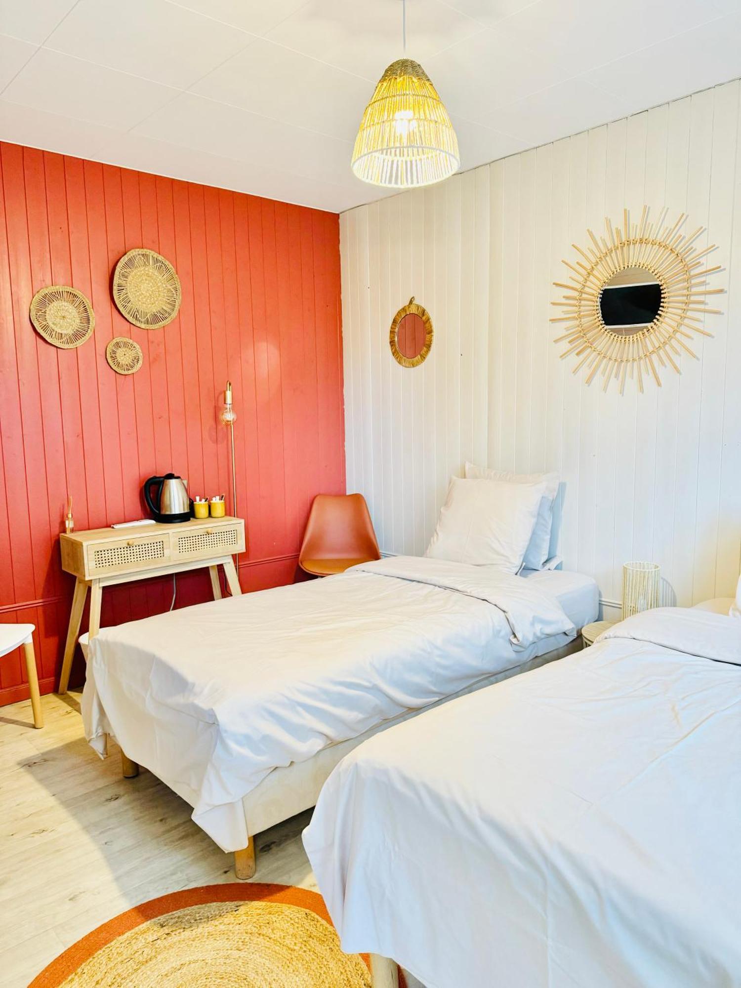 Motel Les Broussailles Mesves-sur-Loire Екстер'єр фото
